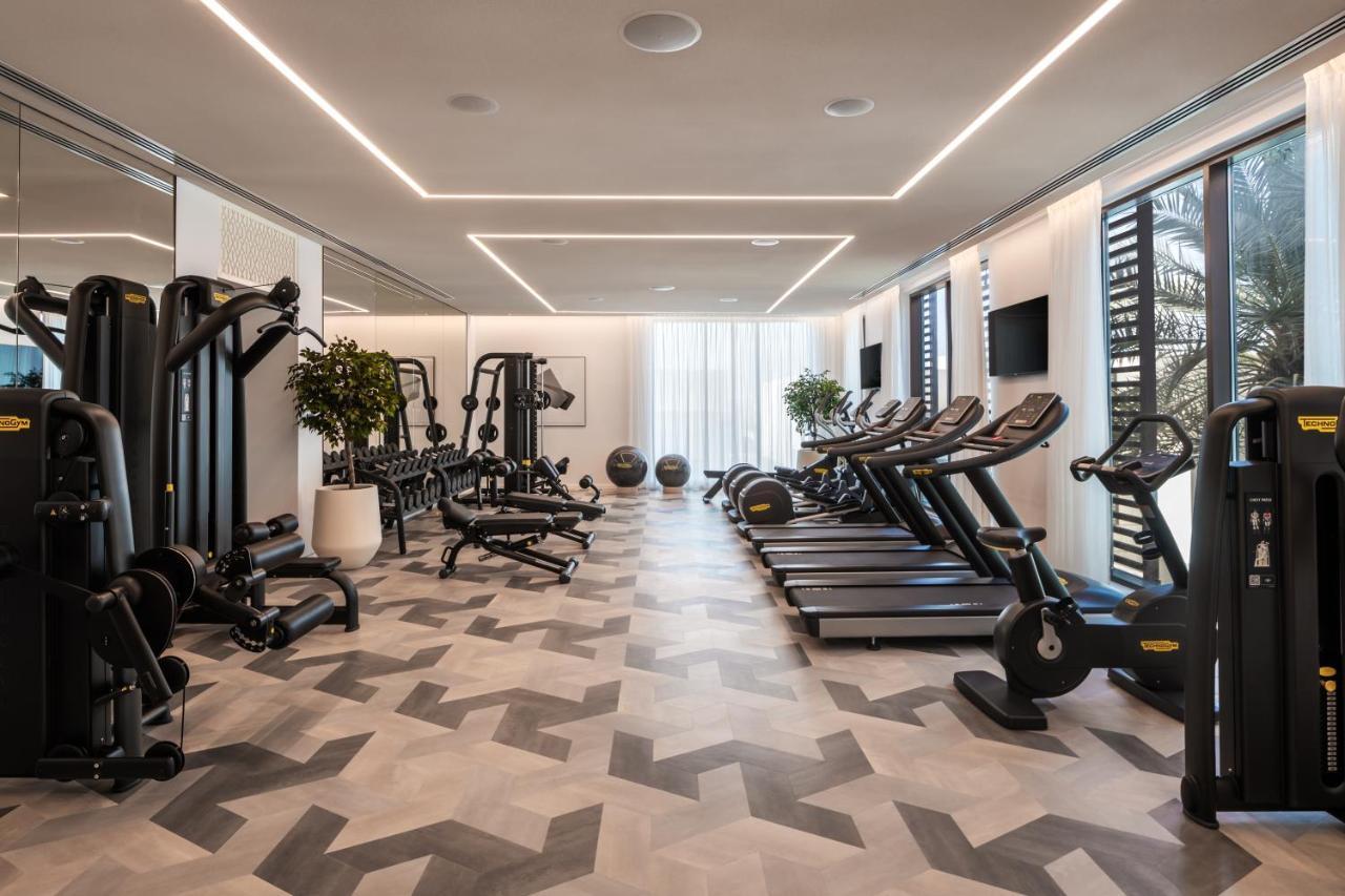 Palace Beach Resort Ель-Фуджайра Екстер'єр фото The gym at The Ivy Collection, 2019